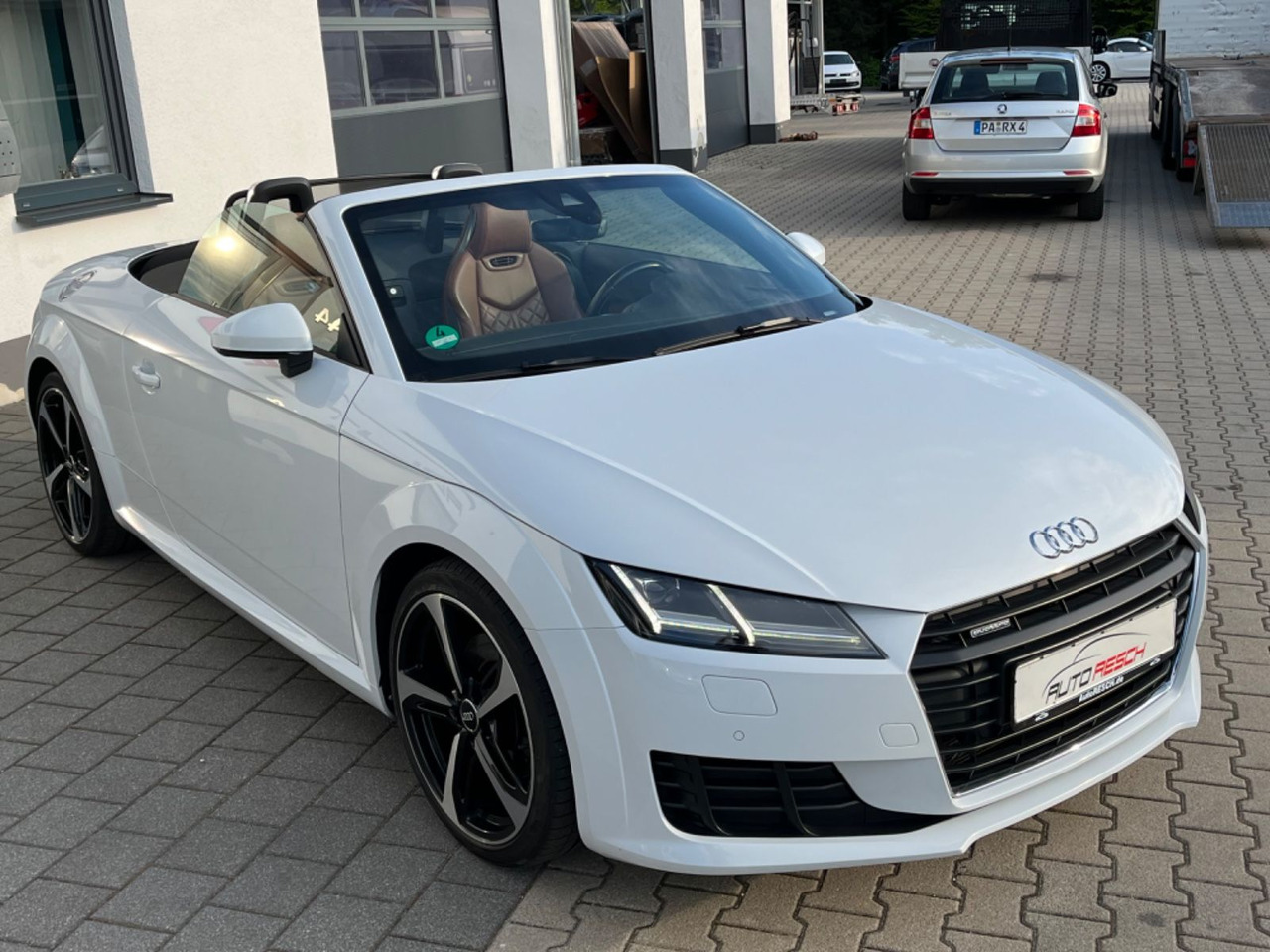 Auto Audi TT Roadster 2.0 TFSI quattro: pilt 9