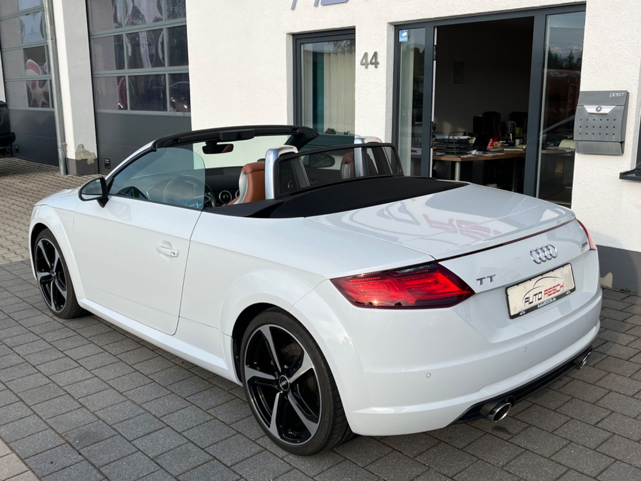Auto Audi TT Roadster 2.0 TFSI quattro: pilt 8