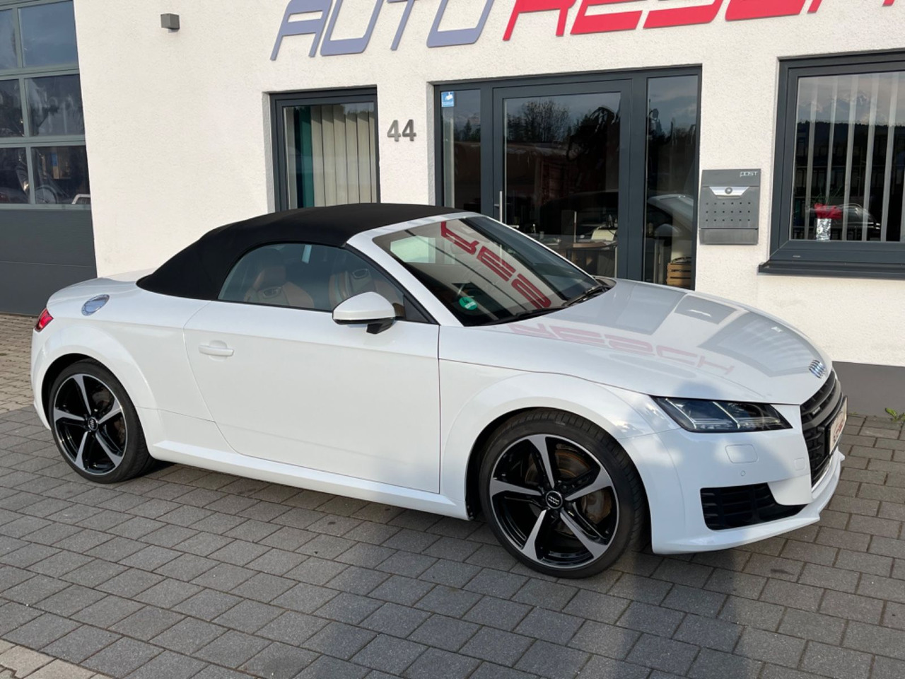 Auto Audi TT Roadster 2.0 TFSI quattro: pilt 12