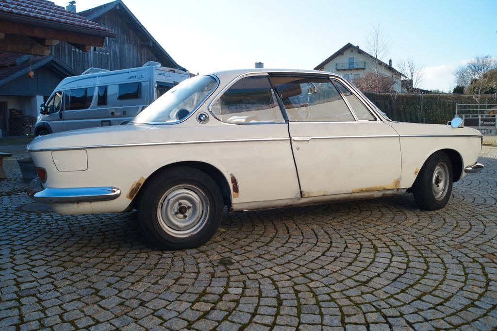 BMW 2000 CS - Auto: pilt 3 BMW 2000 CS - Auto: pilt 3