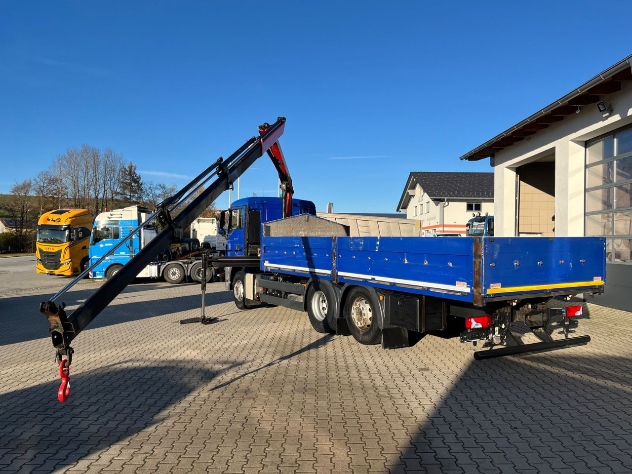MAN TGS 26.320 Pritsche mit Kran Palfinger PK12002 - Madelveok/ Platvormveok, Kraanaga veoauto: pilt 5 MAN TGS 26.320 Pritsche mit Kran Palfinger PK12002 - Madelveok/ Platvormveok, Kraanaga veoauto: pilt 5