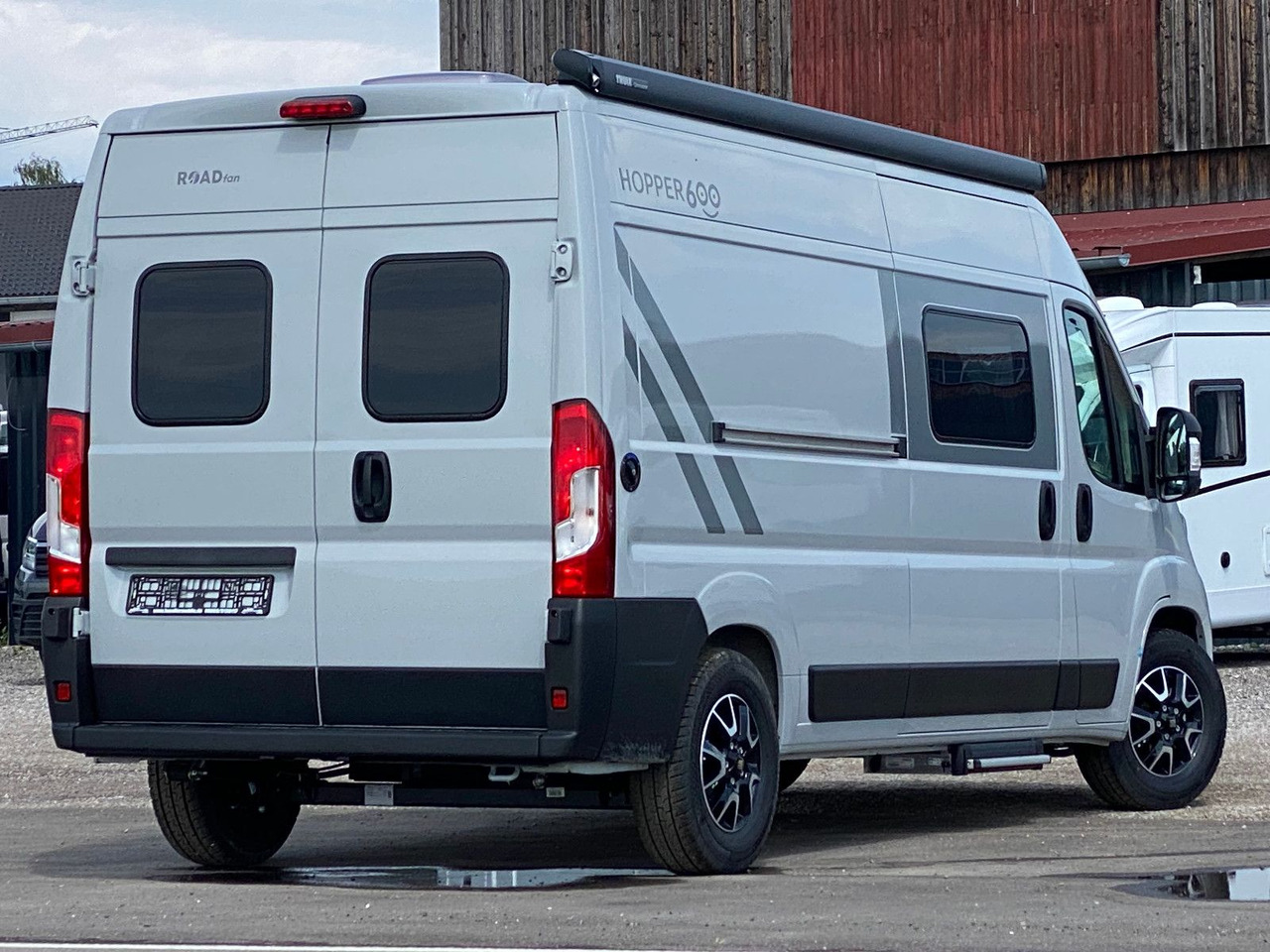 Carado CV 600 Dieselheizung,Skyroof,Autmatik, whiteLabl - Campervan: pilt 5 Carado CV 600 Dieselheizung,Skyroof,Autmatik, whiteLabl - Campervan: pilt 5