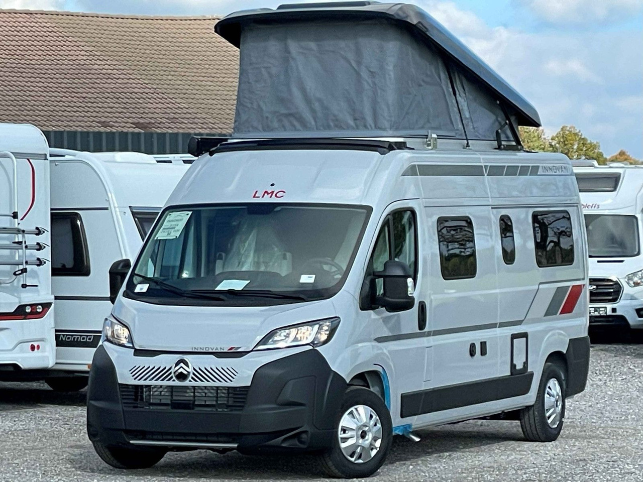 LMC INNOVAN 600 ,ASD, Aufstelldach,26 Modell,Navi - Campervan: pilt 1 LMC INNOVAN 600 ,ASD, Aufstelldach,26 Modell,Navi - Campervan: pilt 1