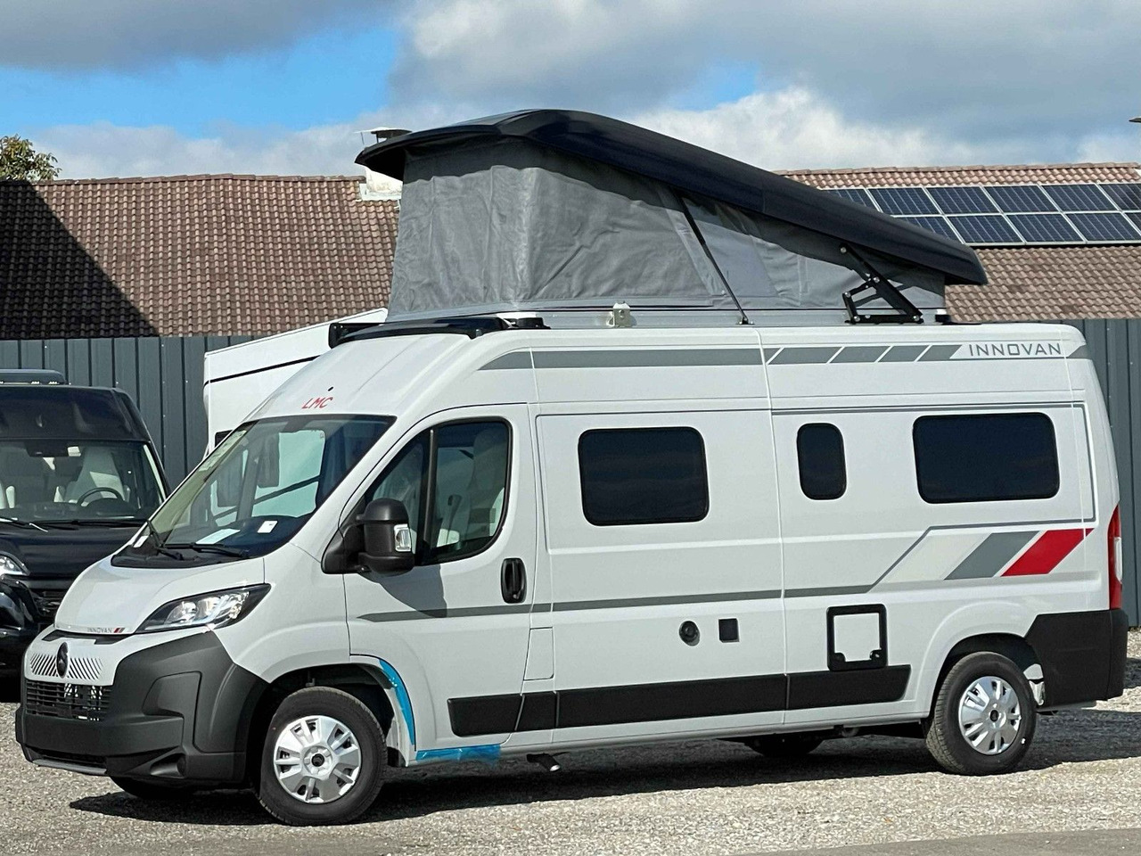 LMC INNOVAN 600 ,ASD, Aufstelldach,26 Modell, - Campervan: pilt 5 LMC INNOVAN 600 ,ASD, Aufstelldach,26 Modell, - Campervan: pilt 5