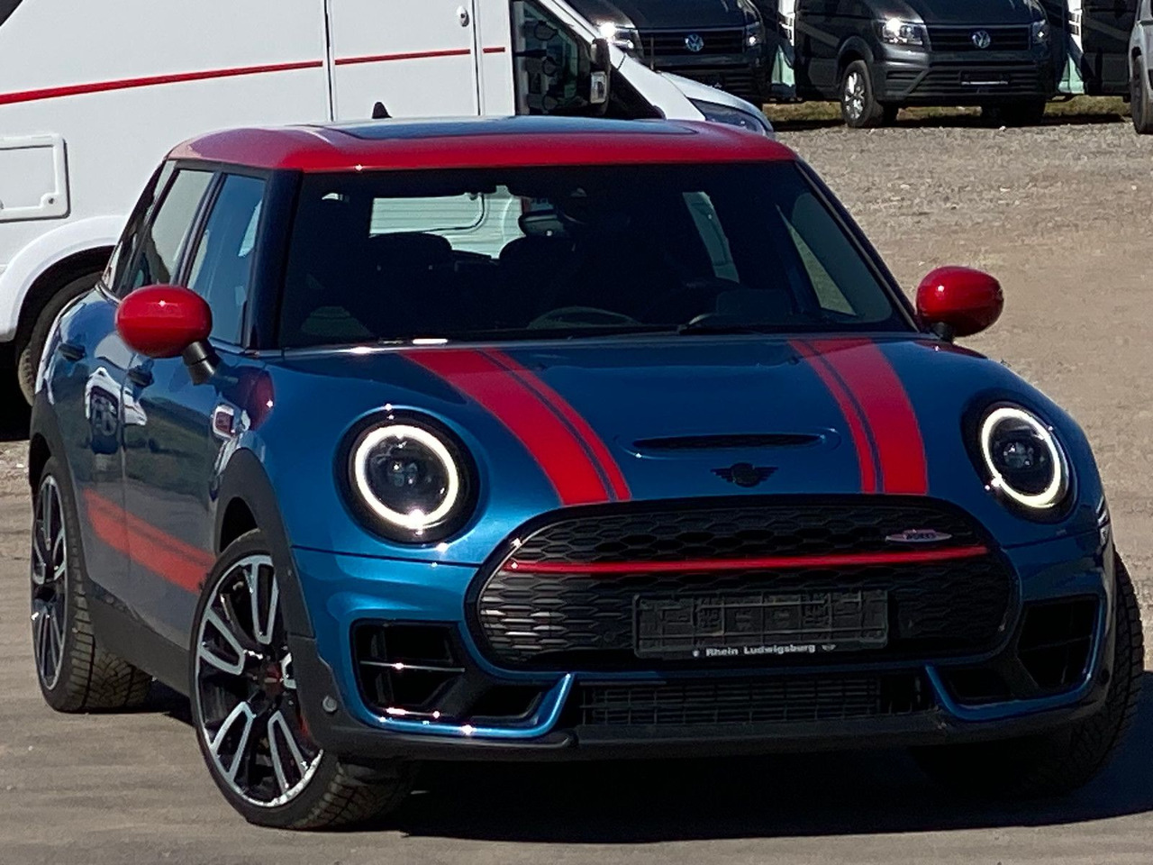 MINIClubman JCW John Cooper Works Trim All4 - Sedaan: pilt 1 MINIClubman JCW John Cooper Works Trim All4 - Sedaan: pilt 1