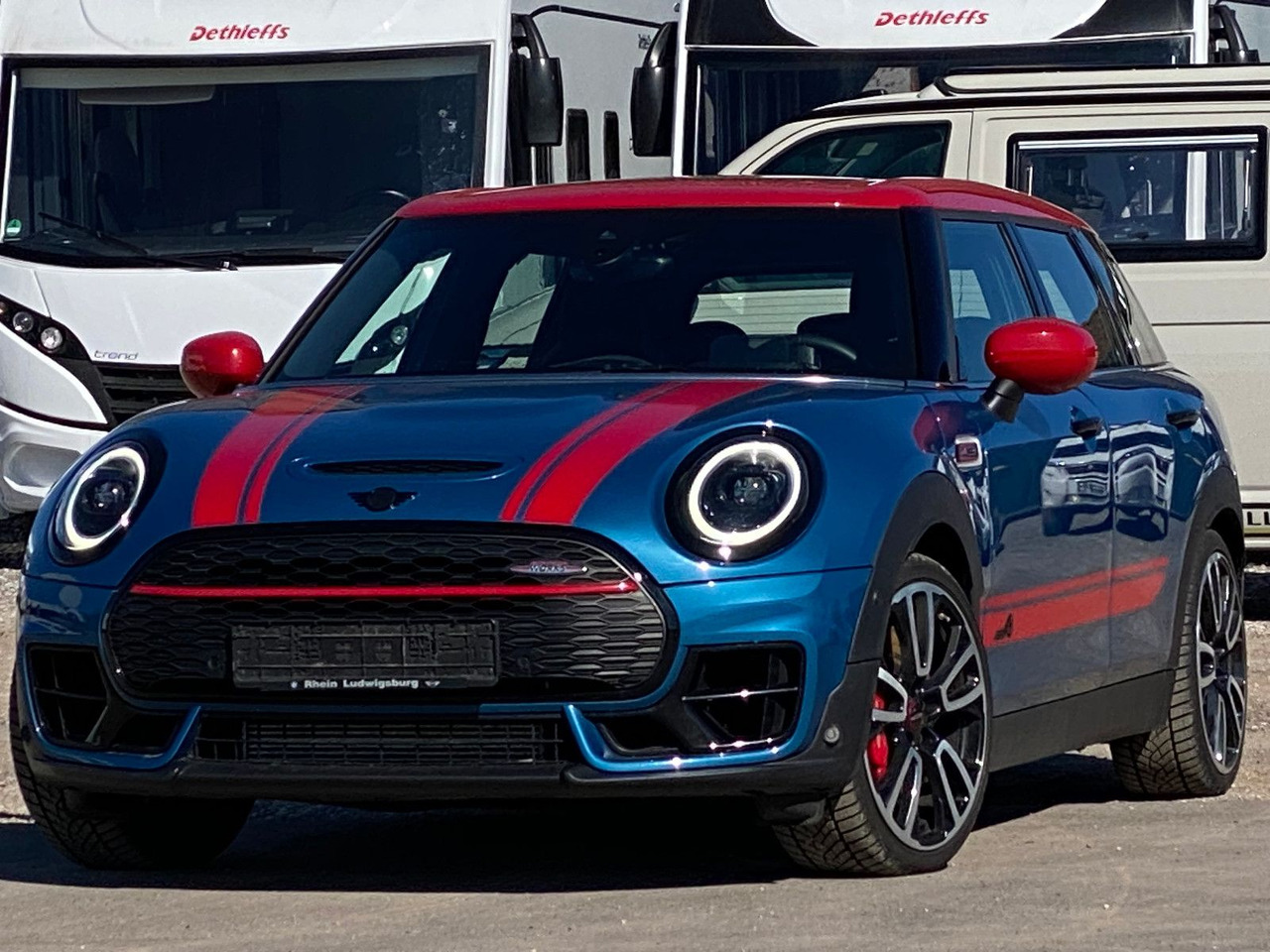 MINIClubman JCW John Cooper Works Trim All4 - Sedaan: pilt 2 MINIClubman JCW John Cooper Works Trim All4 - Sedaan: pilt 2