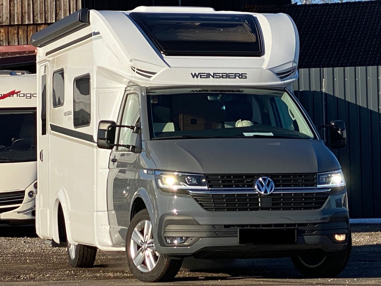 Weinsberg X-Cursion Van Edition 500 LT, Automatik,AHK - Poolintegreeritud matkaauto: pilt 1 Weinsberg X-Cursion Van Edition 500 LT, Automatik,AHK - Poolintegreeritud matkaauto: pilt 1