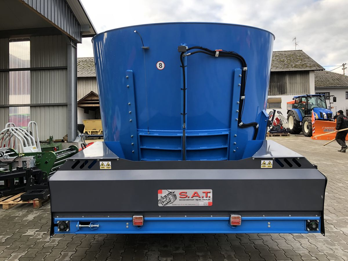 Euromilk Futtermischwagen Rino FX 1000-Vollausstattung - Söödasegamisvanker: pilt 4 Euromilk Futtermischwagen Rino FX 1000-Vollausstattung - Söödasegamisvanker: pilt 4