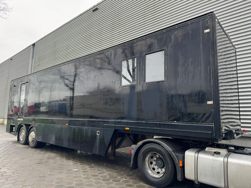 CRAVEN Tasker / Exhibition Trailer / Podium Trailer / Evenementen Trailer / NL Trailer - Poolhaagis: pilt 5 CRAVEN Tasker / Exhibition Trailer / Podium Trailer / Evenementen Trailer / NL Trailer - Poolhaagis: pilt 5