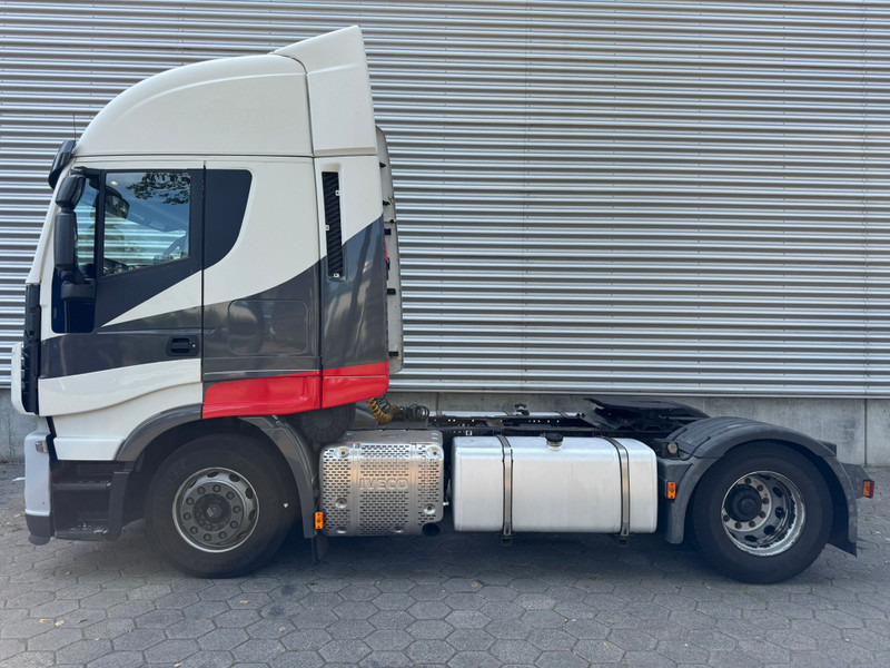 Iveco Stralis AS 420 / 10 In Stock / 2 Tanks / NL Truck - Sadulveok: pilt 5 Iveco Stralis AS 420 / 10 In Stock / 2 Tanks / NL Truck - Sadulveok: pilt 5