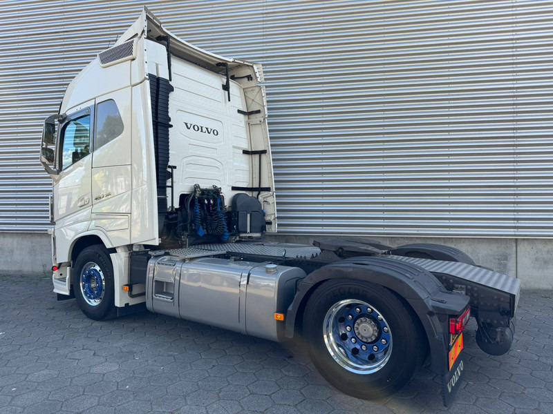 Volvo FH 460 / I-Shift / Dual Clutch / I-Park Cool / NEW TUV / New Tacho / NL Truck - Sadulveok: pilt 3 Volvo FH 460 / I-Shift / Dual Clutch / I-Park Cool / NEW TUV / New Tacho / NL Truck - Sadulveok: pilt 3