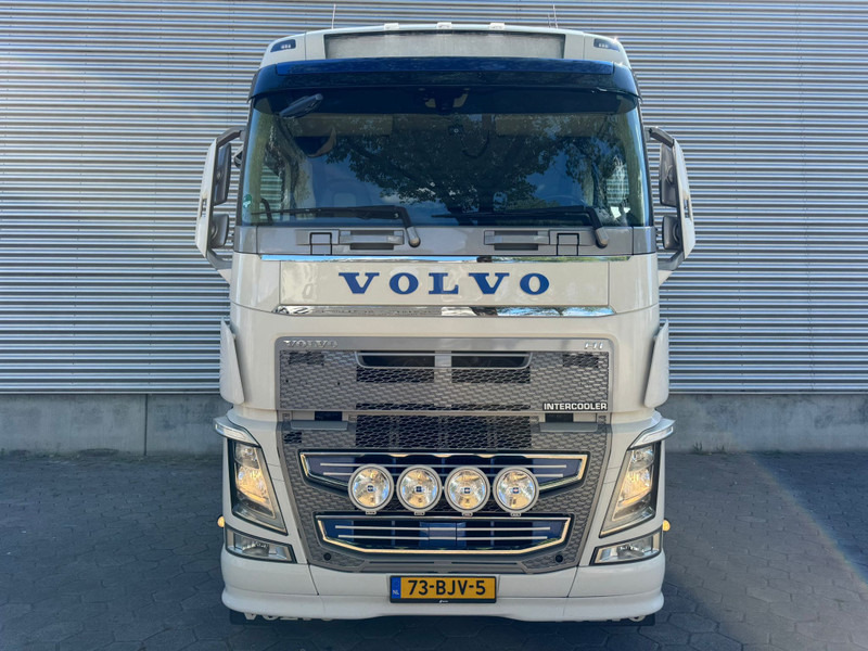 Volvo FH 460 / I-Shift / Dual Clutch / I-Park Cool / NEW TUV / New Tacho / NL Truck - Sadulveok: pilt 4 Volvo FH 460 / I-Shift / Dual Clutch / I-Park Cool / NEW TUV / New Tacho / NL Truck - Sadulveok: pilt 4