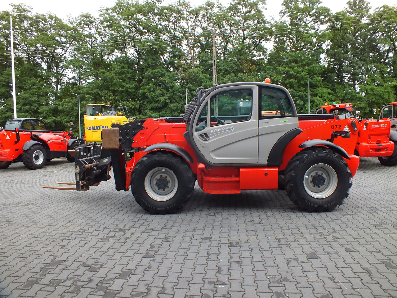 MANITOU MT1840 - Teleskooprataslaadur - Ekskavaator: pilt 4 MANITOU MT1840 - Teleskooprataslaadur - Ekskavaator: pilt 4
