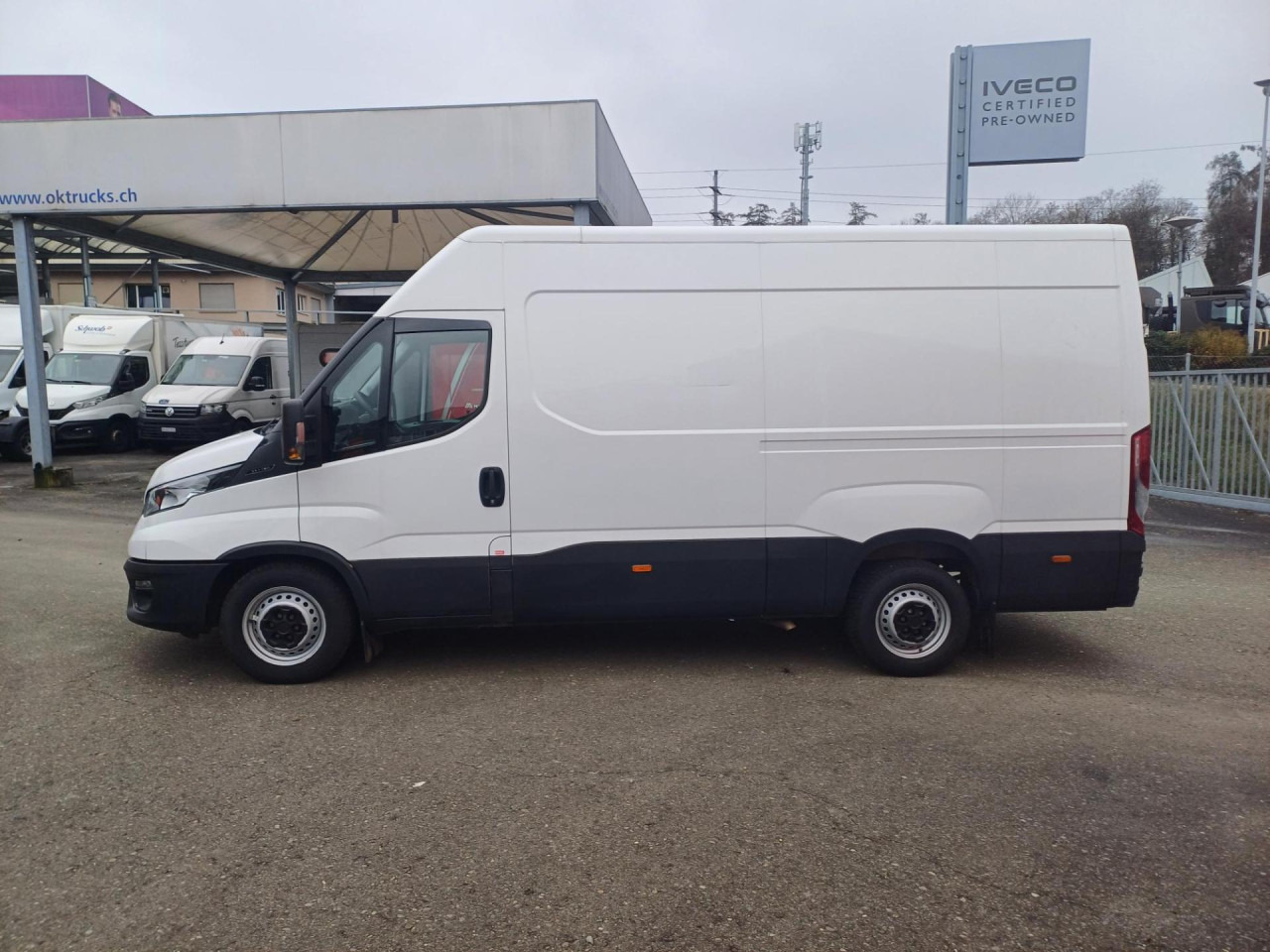 IVECO Daily 35S16V Euro6 Klima ZV - Kaubik: pilt 4 IVECO Daily 35S16V Euro6 Klima ZV - Kaubik: pilt 4