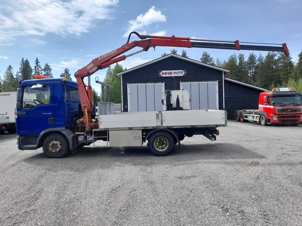 MAN TGL 8.180 Ferrari 6000-2 - Kraanaga veoauto: pilt 1 MAN TGL 8.180 Ferrari 6000-2 - Kraanaga veoauto: pilt 1