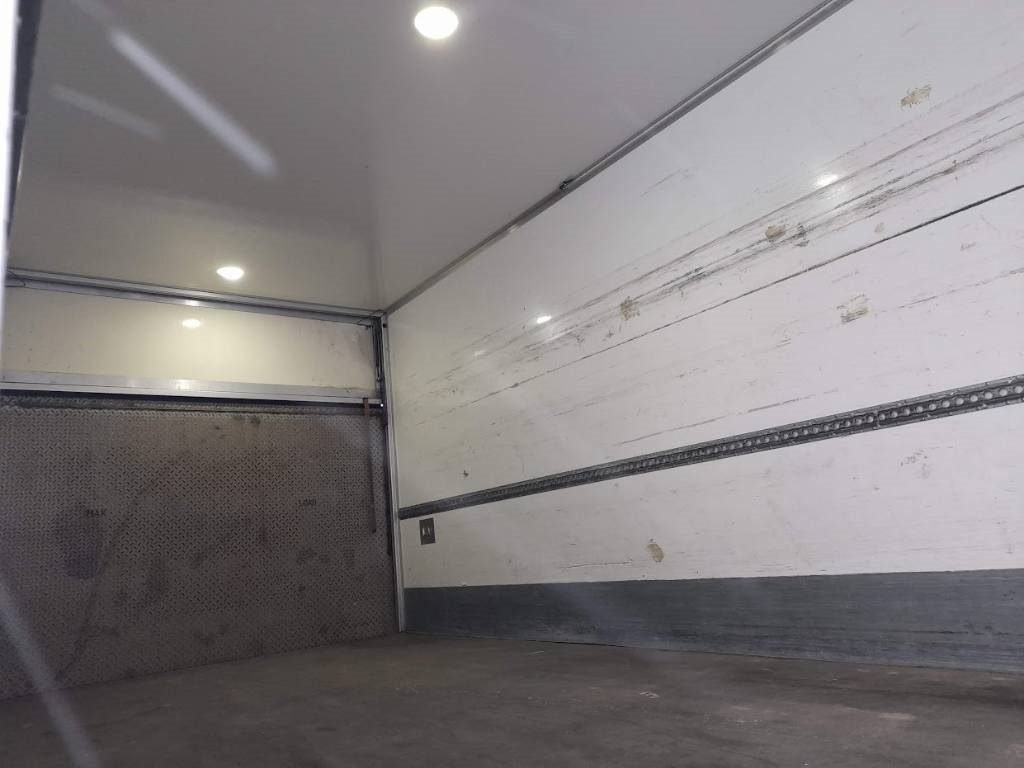 Mercedes-Benz Atego 918 Euro 6 - Külmutiga veoauto: pilt 4 Mercedes-Benz Atego 918 Euro 6 - Külmutiga veoauto: pilt 4