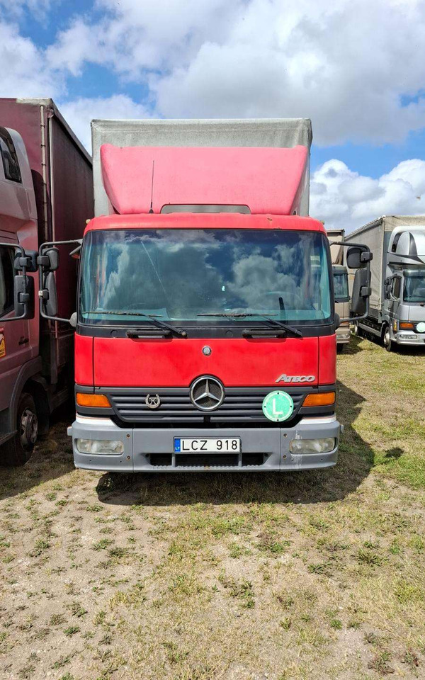 Mercedes-Benz 823 - Tent veoauto: pilt 1 Mercedes-Benz 823 - Tent veoauto: pilt 1