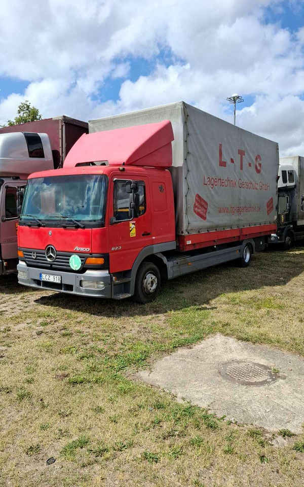 Mercedes-Benz 823 - Tent veoauto: pilt 2 Mercedes-Benz 823 - Tent veoauto: pilt 2
