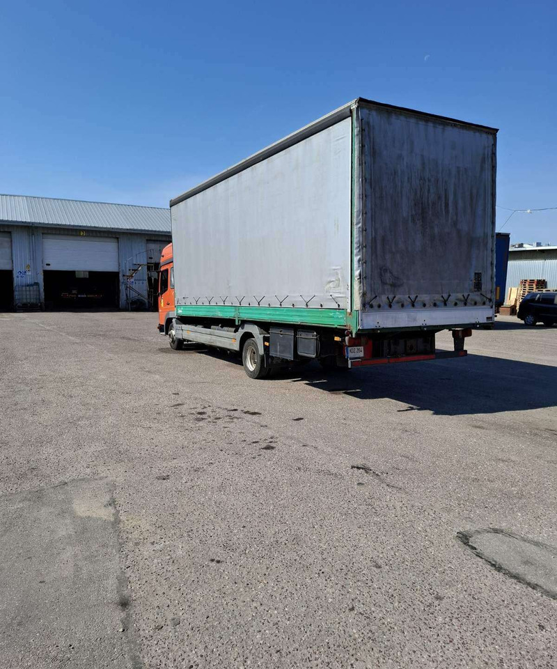 Mercedes-Benz Atego 818 - Tent veoauto: pilt 2 Mercedes-Benz Atego 818 - Tent veoauto: pilt 2