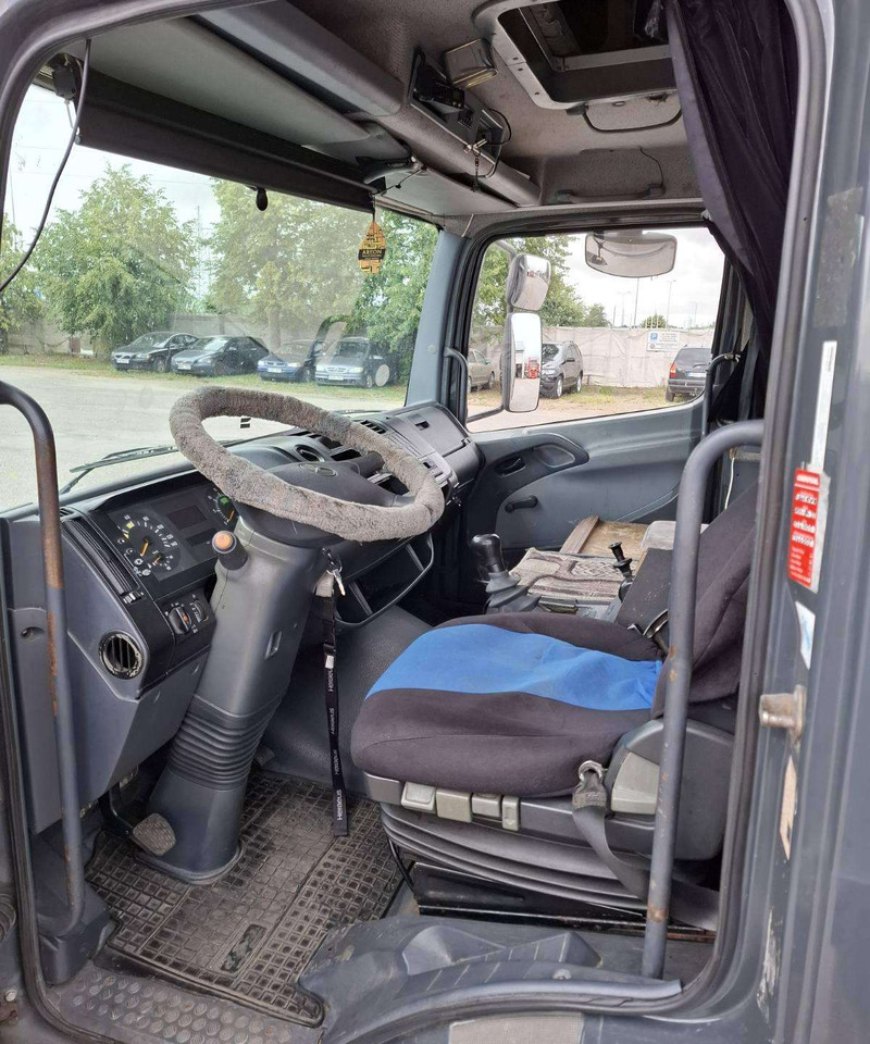 Mercedes-Benz Atego 818 - Tent veoauto: pilt 4 Mercedes-Benz Atego 818 - Tent veoauto: pilt 4