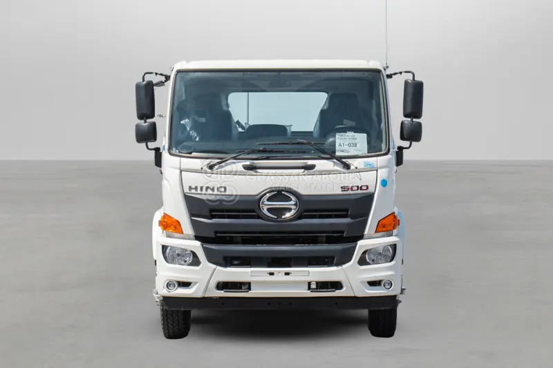Hino 500 FG 4x2 Chassis - Kabiinišassiiga veoauto: pilt 2 Hino 500 FG 4x2 Chassis - Kabiinišassiiga veoauto: pilt 2