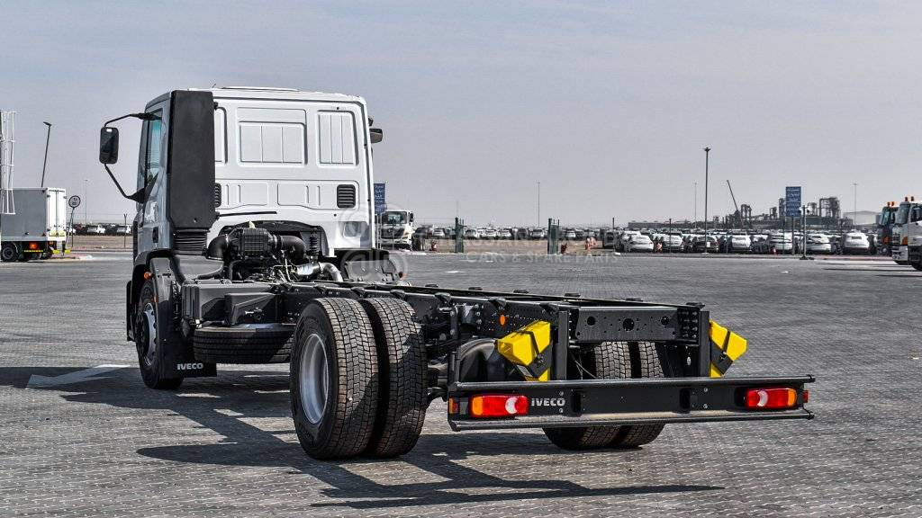 Kabiinišassiiga veoauto IVECO EUROCARGO ML180 Chassis 4×2, 19 Ton Approx. MY25: pilt 7