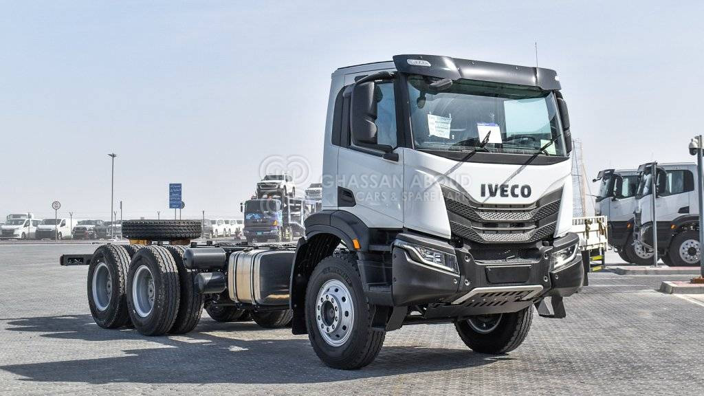 IVECO T-WAY Chassis 6×4 AD380T47H WHEELBASE 4500 MY24 - Kabiinišassiiga veoauto: pilt 3 IVECO T-WAY Chassis 6×4 AD380T47H WHEELBASE 4500 MY24 - Kabiinišassiiga veoauto: pilt 3