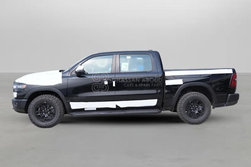 Ram 1500 4X4 Crew - Pikap, Meeskonnaauto: pilt 3 Ram 1500 4X4 Crew - Pikap, Meeskonnaauto: pilt 3