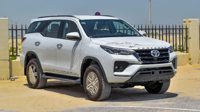 Toyota Fortuner 4x4 - Maastur: pilt 3 Toyota Fortuner 4x4 - Maastur: pilt 3