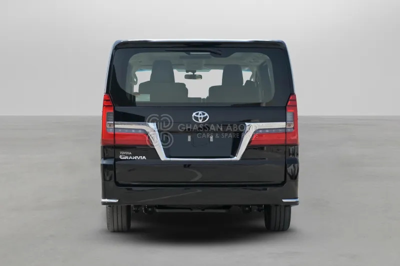 Toyota Granvia STANDARD ROOF - Mikrobuss: pilt 5 Toyota Granvia STANDARD ROOF - Mikrobuss: pilt 5