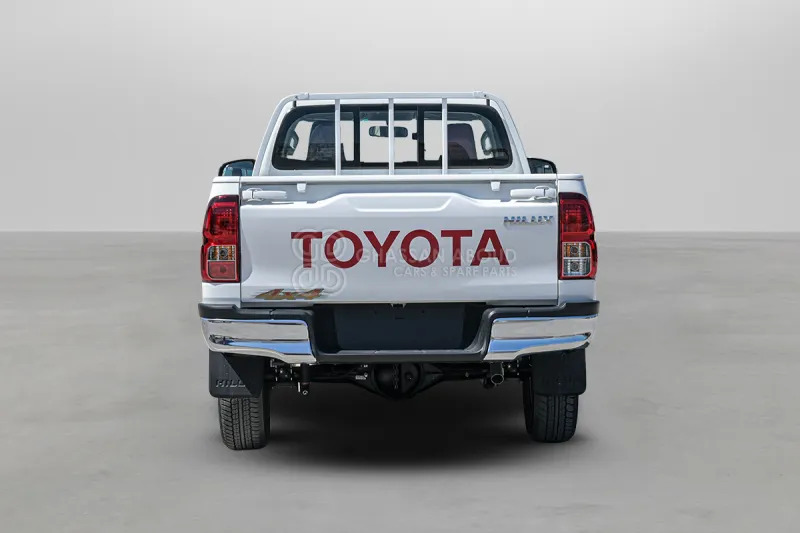 Toyota Hilux 4X4 Single Cabin - Pikap: pilt 5 Toyota Hilux 4X4 Single Cabin - Pikap: pilt 5
