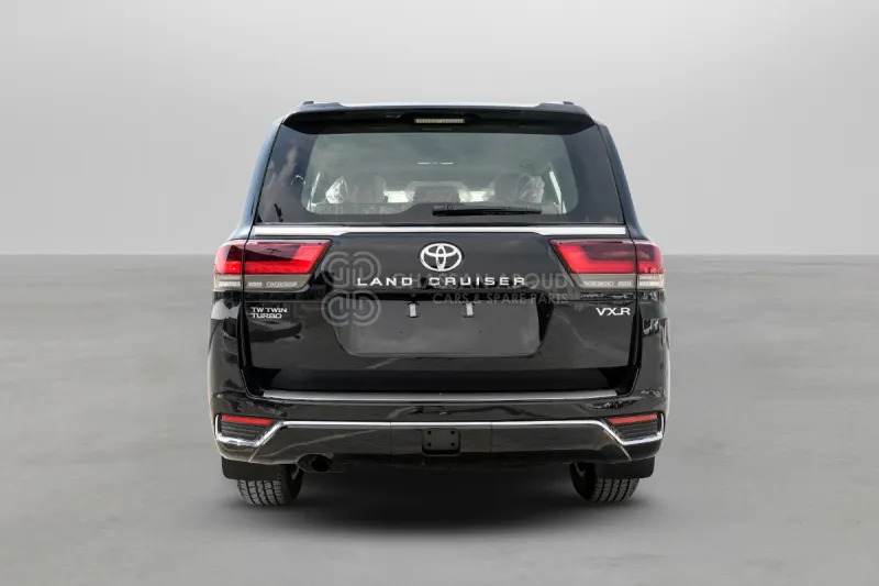 Maastur Toyota Land Cruiser 300  4x4: pilt 6