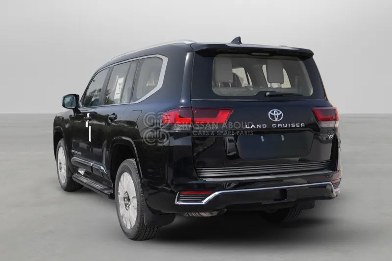 Toyota Land Cruiser 300 4x4 - Maastur: pilt 4 Toyota Land Cruiser 300 4x4 - Maastur: pilt 4