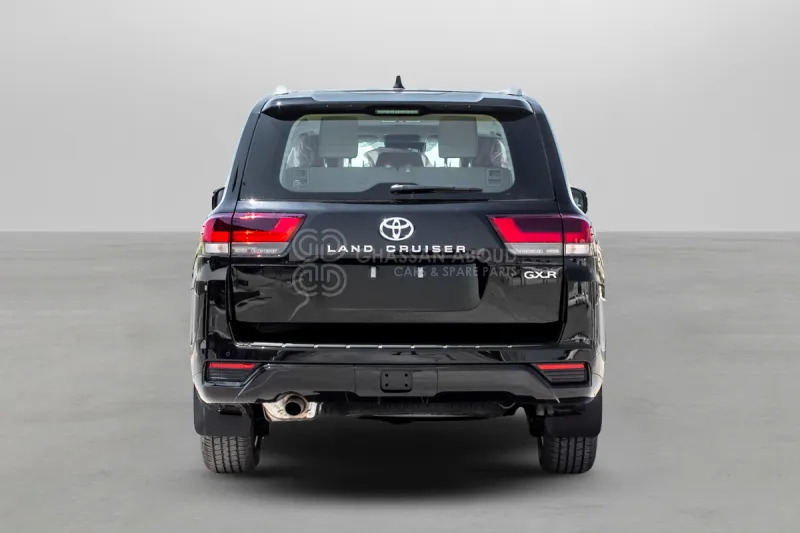 Toyota Land Cruiser 300 4x4 - Maastur: pilt 5 Toyota Land Cruiser 300 4x4 - Maastur: pilt 5