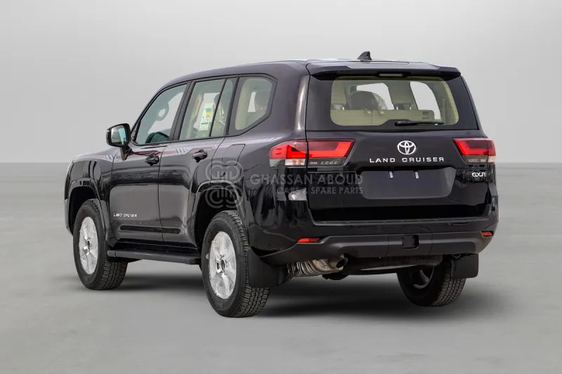 Toyota Land Cruiser 300 4x4 - Maastur: pilt 4 Toyota Land Cruiser 300 4x4 - Maastur: pilt 4
