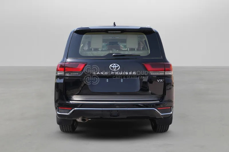 Toyota Land Cruiser 300 4x4 - Maastur: pilt 5 Toyota Land Cruiser 300 4x4 - Maastur: pilt 5