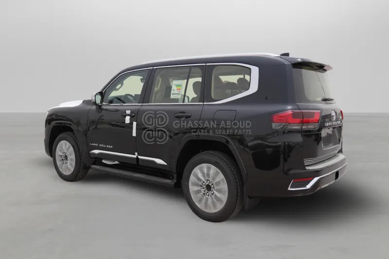 Toyota Land Cruiser 300 4x4 - Maastur: pilt 4 Toyota Land Cruiser 300 4x4 - Maastur: pilt 4
