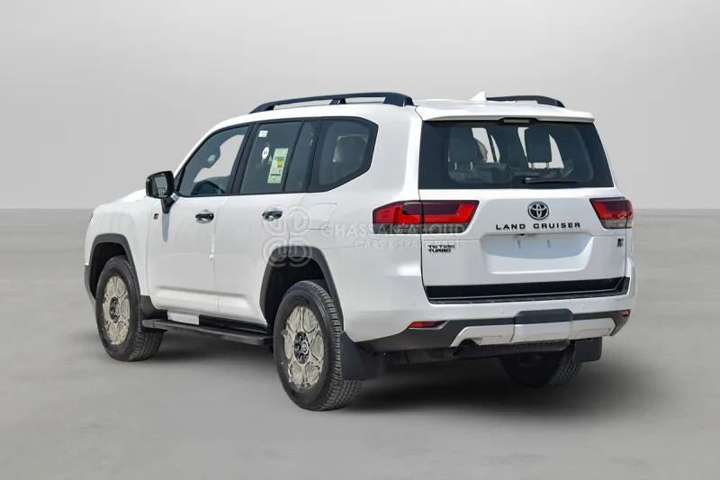 Toyota Land Cruiser 300 - Maastur: pilt 4 Toyota Land Cruiser 300 - Maastur: pilt 4