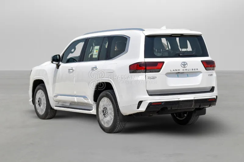 Toyota Land Cruiser 300 - Maastur: pilt 4 Toyota Land Cruiser 300 - Maastur: pilt 4