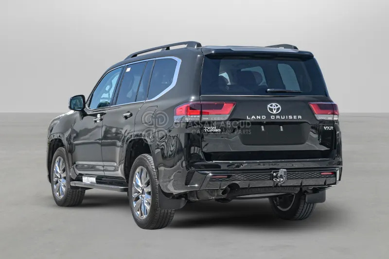 Toyota Land Cruiser 300 - Maastur: pilt 4 Toyota Land Cruiser 300 - Maastur: pilt 4