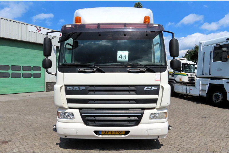 DAF CF 75.310 6x2 , DUTCH TRUCK, 4.20 wheelbasis - Kabiinišassiiga veoauto: pilt 3 DAF CF 75.310 6x2 , DUTCH TRUCK, 4.20 wheelbasis - Kabiinišassiiga veoauto: pilt 3