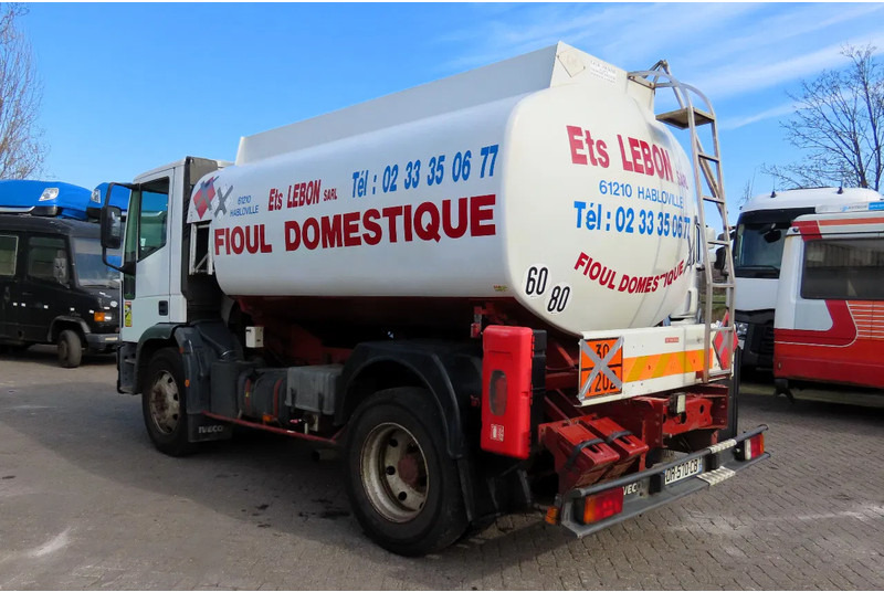 Iveco Eurocargo FUEL (DIESEL/PETROL) 8000 LITERS, COMP: 3500L,1000L, 3500L - Tsisternauto, Kraanaga veoauto: pilt 5 Iveco Eurocargo FUEL (DIESEL/PETROL) 8000 LITERS, COMP: 3500L,1000L, 3500L - Tsisternauto, Kraanaga veoauto: pilt 5