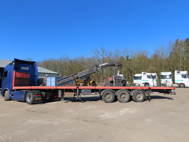 Kaiser HIAB 175, REMOTE control, retractable - Platvorm/ Madelpoolhaagis: pilt 1 Kaiser HIAB 175, REMOTE control, retractable - Platvorm/ Madelpoolhaagis: pilt 1