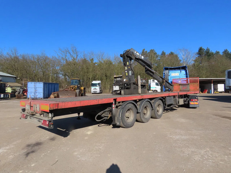 Kaiser HIAB 175, REMOTE control, retractable - Platvorm/ Madelpoolhaagis: pilt 1 Kaiser HIAB 175, REMOTE control, retractable - Platvorm/ Madelpoolhaagis: pilt 1