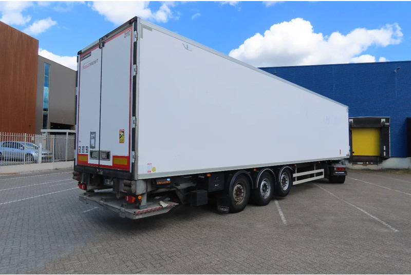 LAMBERET FRC 07/2026, SAF, 5496 diesel hours, CARRIER VECTOR 1550 - Külmutiga poolhaagis: pilt 3 LAMBERET FRC 07/2026, SAF, 5496 diesel hours, CARRIER VECTOR 1550 - Külmutiga poolhaagis: pilt 3