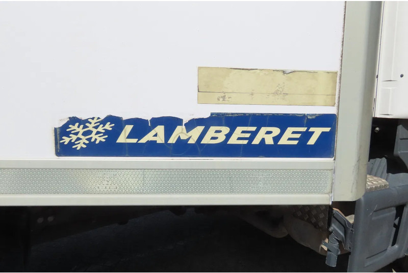 LAMBERET FRC 07/2026, SAF, 5496 diesel hours, CARRIER VECTOR 1550 - Külmutiga poolhaagis: pilt 4 LAMBERET FRC 07/2026, SAF, 5496 diesel hours, CARRIER VECTOR 1550 - Külmutiga poolhaagis: pilt 4