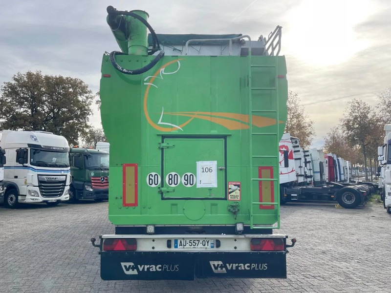 LEVEQUES TSCI, AUGER, HATZ diesel? 7 COMPARTMENTS. Great condition! - Tsistern poolhaagis: pilt 2 LEVEQUES TSCI, AUGER, HATZ diesel? 7 COMPARTMENTS. Great condition! - Tsistern poolhaagis: pilt 2