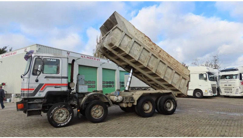 MAN 35.362 8x4 Euro 2, ZF manual gearbox, VERY clean - Kallurauto: pilt 5 MAN 35.362 8x4 Euro 2, ZF manual gearbox, VERY clean - Kallurauto: pilt 5