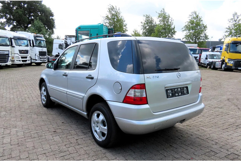 Mercedes-Benz M-Klasse ML ML 270. for export, 5 seats, real leather, Climate - Auto: pilt 3 Mercedes-Benz M-Klasse ML ML 270. for export, 5 seats, real leather, Climate - Auto: pilt 3
