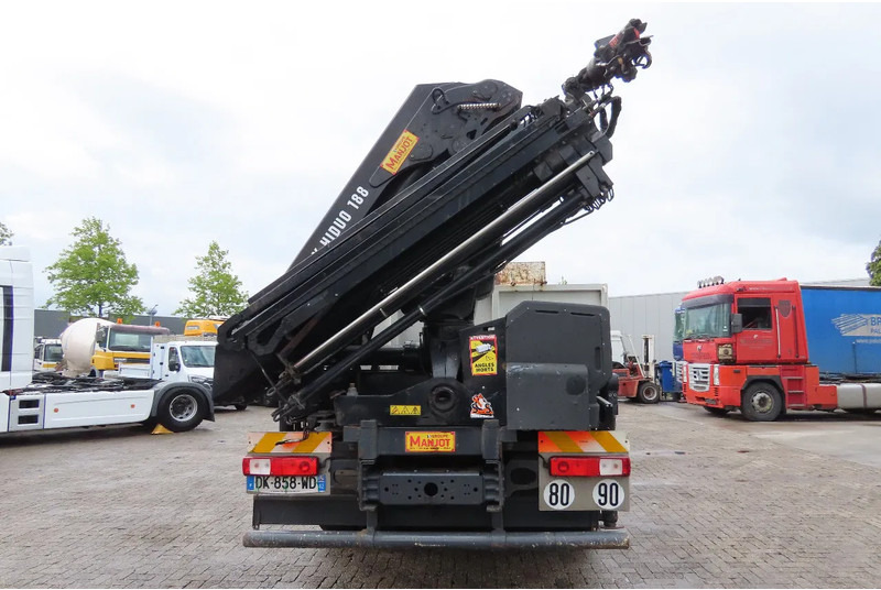 Renault C430 Bj 2018 HIAB X-HIDOU 18 8 , RETARDER, WHEELBASE 4.35M, NAVI - Kraanaga veoauto: pilt 4 Renault C430 Bj 2018 HIAB X-HIDOU 18 8 , RETARDER, WHEELBASE 4.35M, NAVI - Kraanaga veoauto: pilt 4